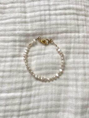 Freshwater Pearl Chain Bracelet with Gold Clasp